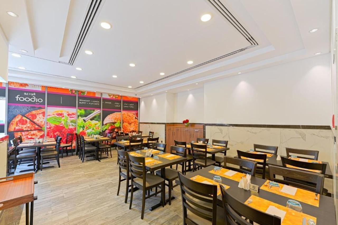 Time Moonstone Hotel Apartments Fujairah Bagian luar foto
